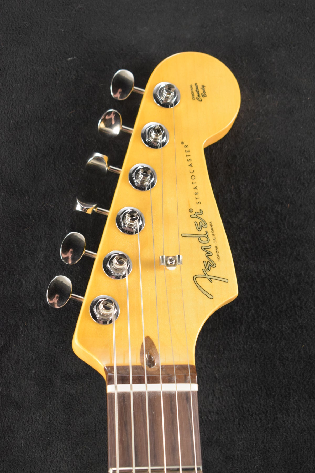 Fender Limited Edition American Professional Classic Stratocaster featuring the Fender Silent System 3-Color Sunburst