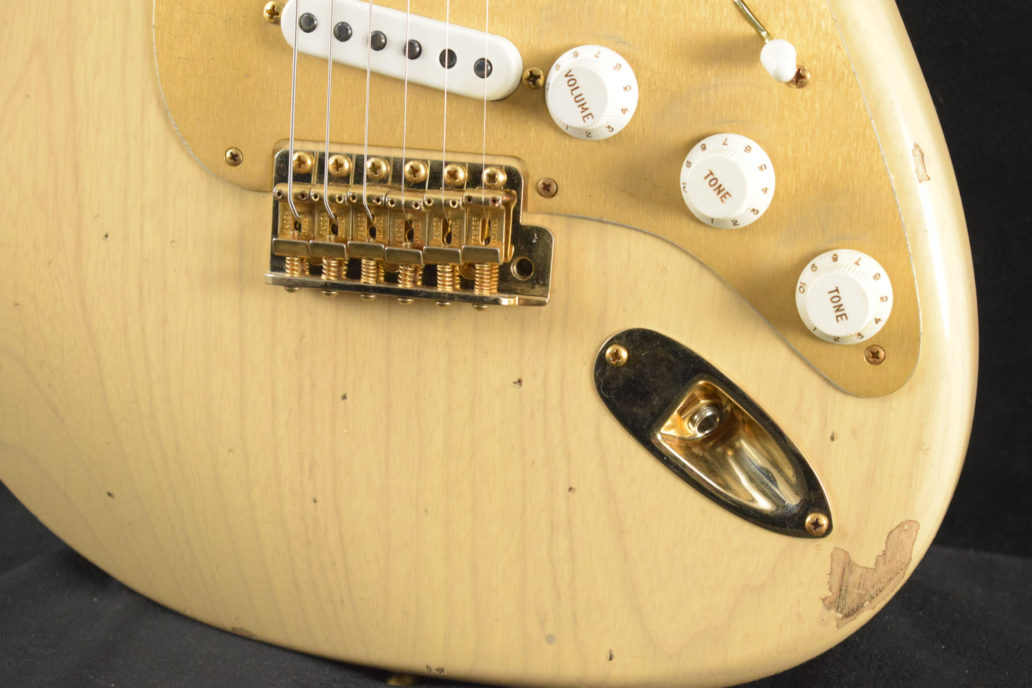 Fender Limited Edition 1955 "Bone-Tone" Strat Relic - Aged Honey Blonde