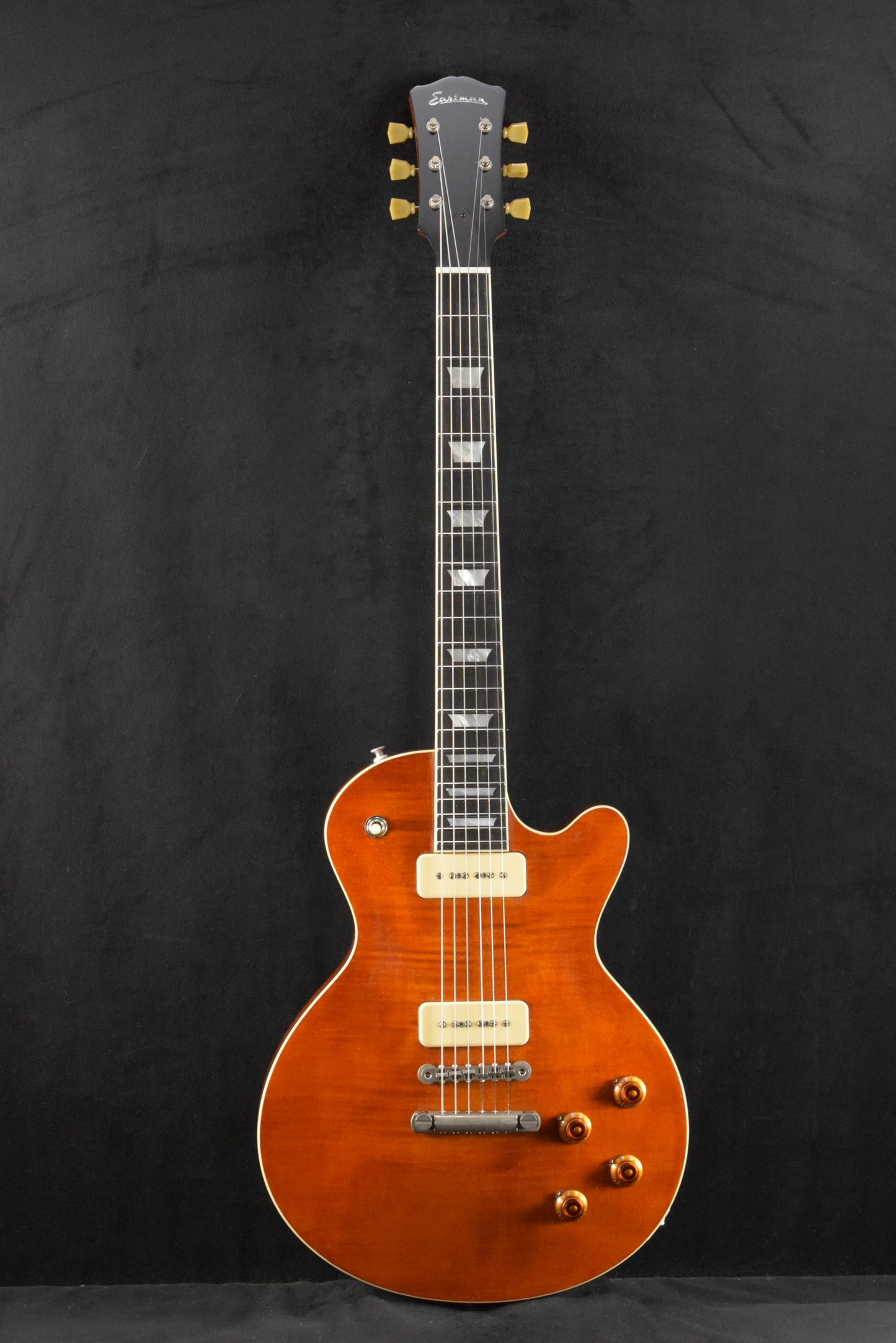 Eastman SB56/TV-AMB Vintage Amber