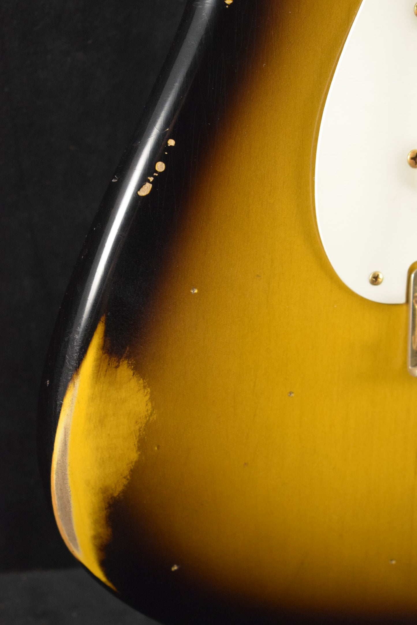 Fender Custom Shop Limited Edition '57 Strat - Relic Faded Aged 2-Color Sunburst
