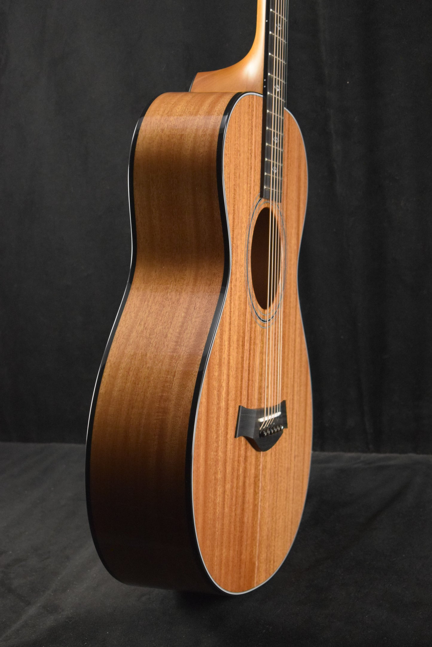 Taylor Custom C22ce 12-Fret C0945 Grand Concert Mahogany/Mahogany
