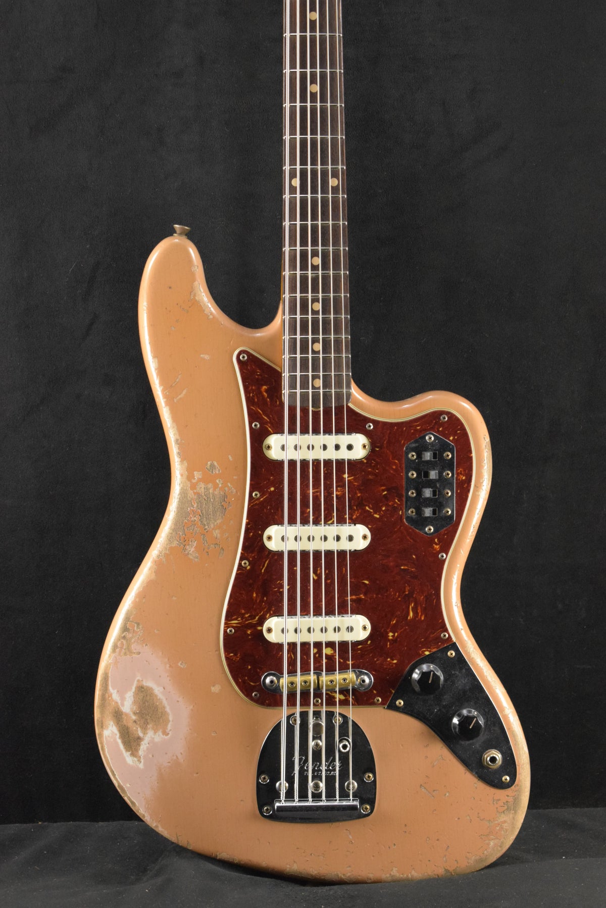 Fender Custom Shop 1962 Bass VI Super Heavy Relic Aged Dirty Shell Pink