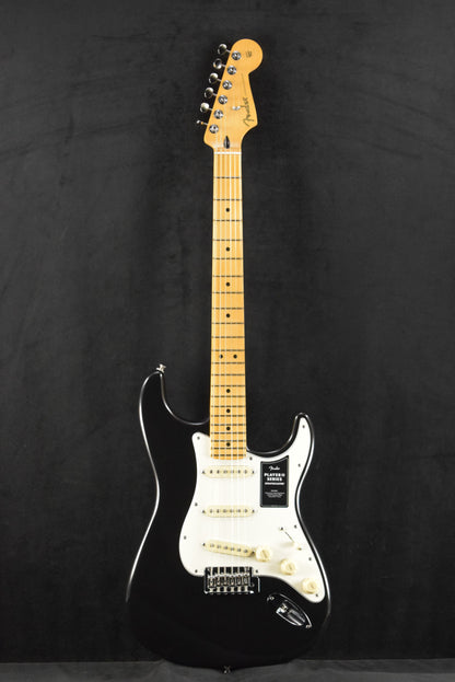 Fender Player II Stratocaster Black Maple Fingerboard