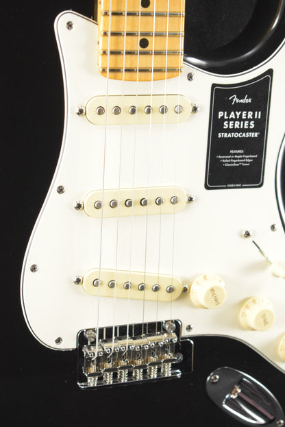Fender Player II Stratocaster Black Maple Fingerboard