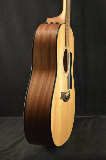 Taylor 117e Grand Pacific Dreadnought Natural Satin