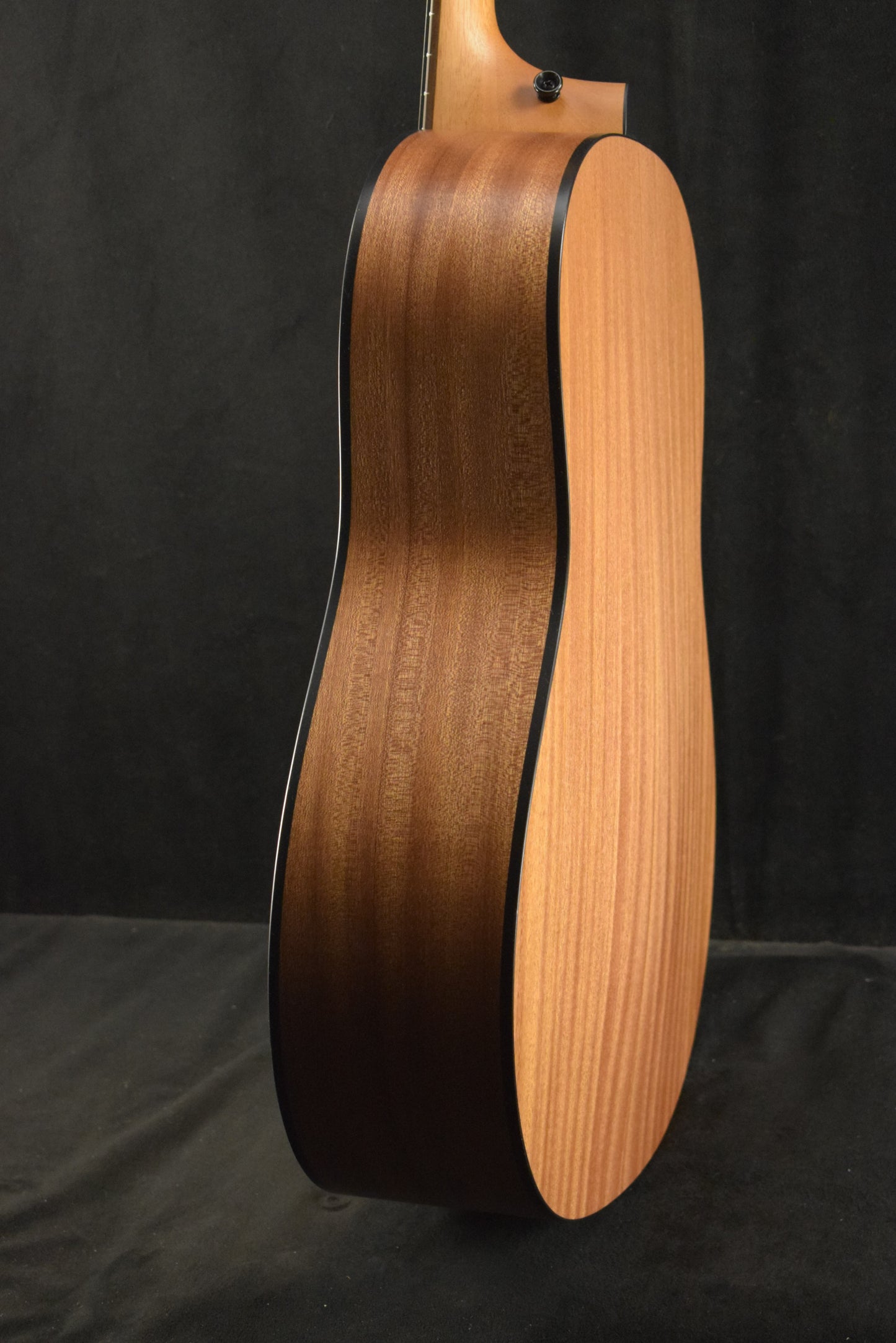 Taylor 117e Grand Pacific Dreadnought Natural Satin
