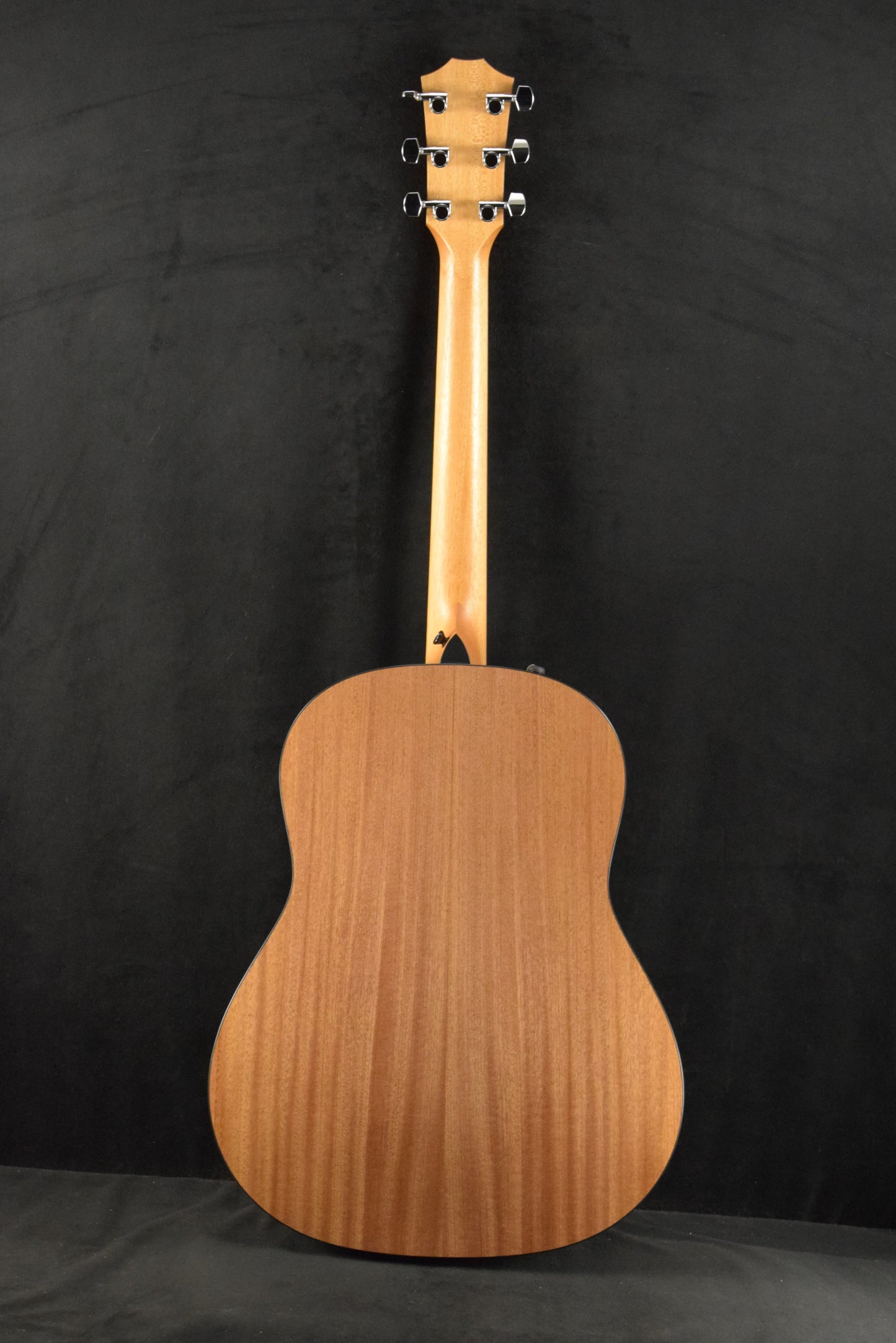 Taylor 117e Grand Pacific Dreadnought Natural Satin