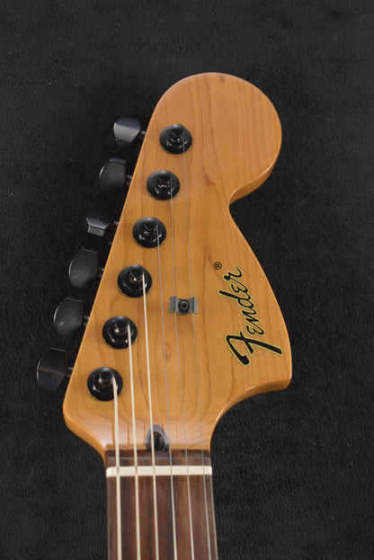 Fender Tom DeLonge Starcaster Satin Shell Pink Rosewood Fingerboard