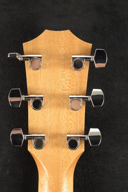 Taylor 117e Grand Pacific Dreadnought Natural Satin