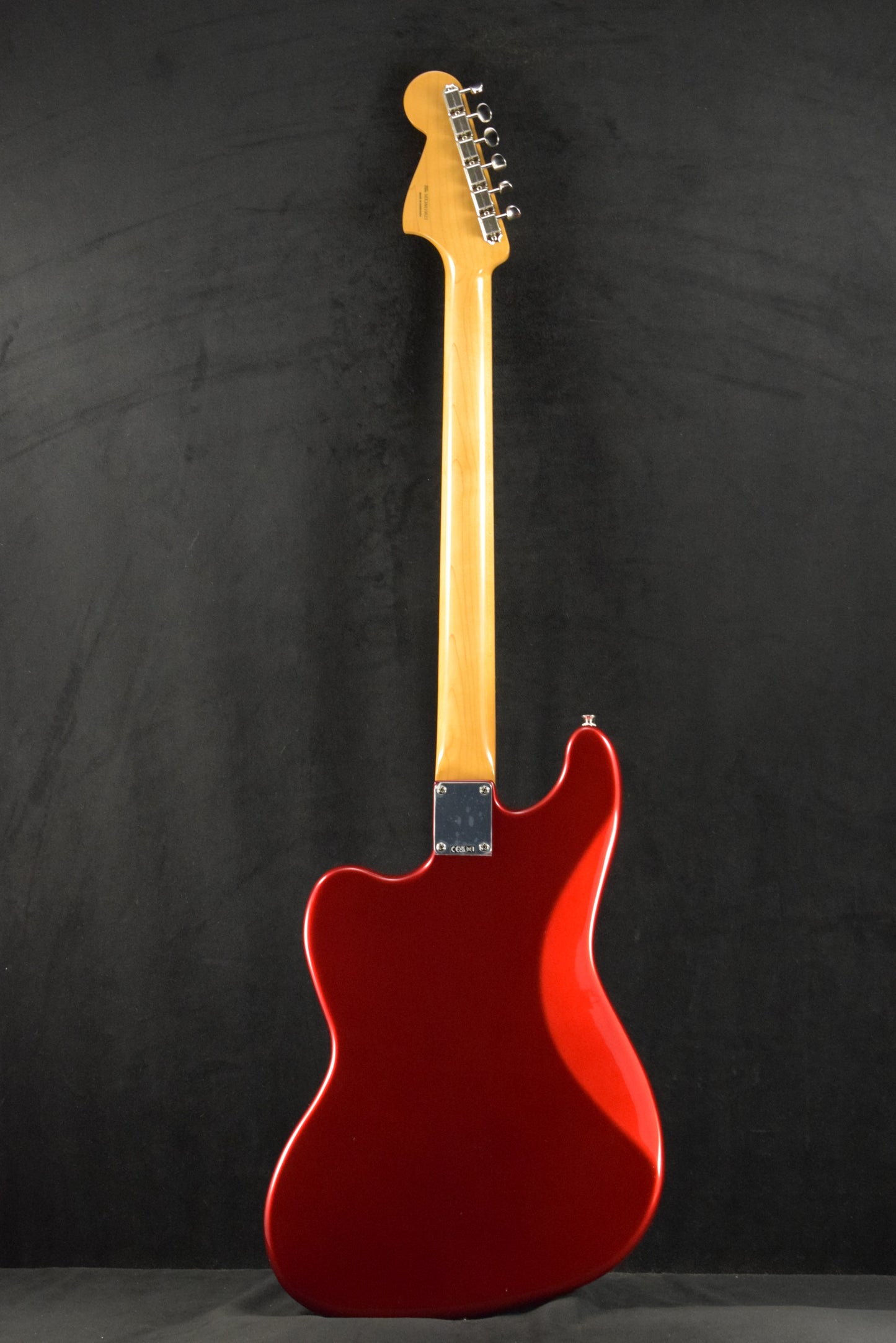 Fender Vintera III Early '60s Bass VI Candy Apple Red Rosewood Fingerboard