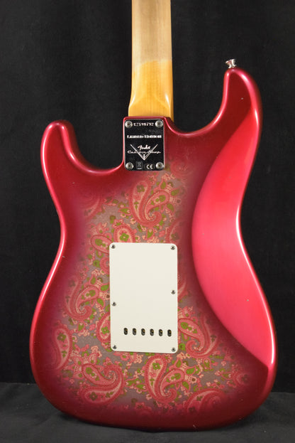 Fender Limited Edition '68 Stratocaster Journeyman Relic with Closet Classic Hardware Pink Paisley