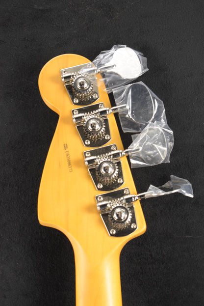 Fender American Professional Classic Mustang Bass 3-Color Sunburst Rosewood Fingerboard