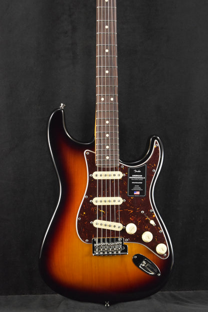 Fender American Professional II Stratocaster 3-Color Sunburst Rosewood Fingerboard