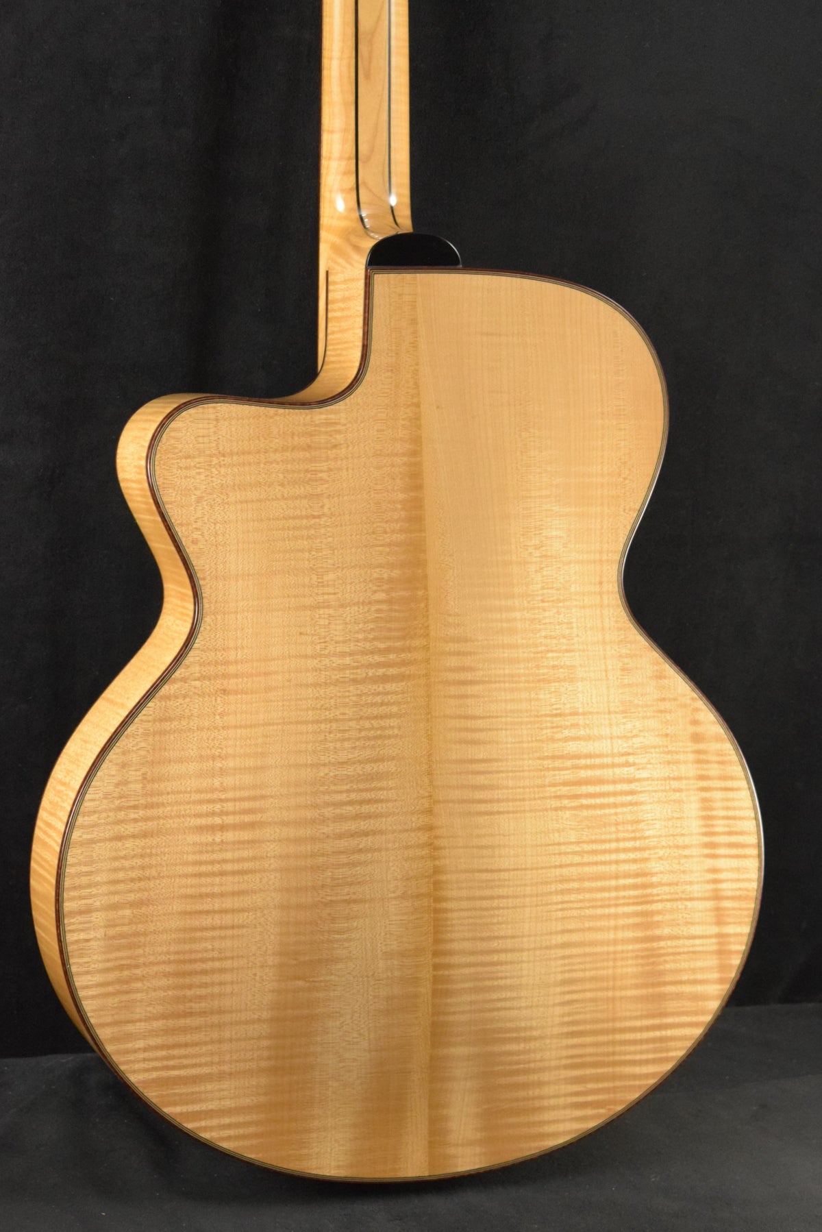 Eastman AR905CE-BD-TC Thermo-Cure 16" Archtop Blonde Truetone Gloss