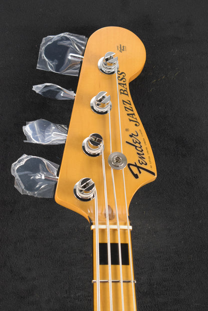 Fender Vintera III Early '70s Jazz Bass 3-Color Sunburst Maple Fingerboard