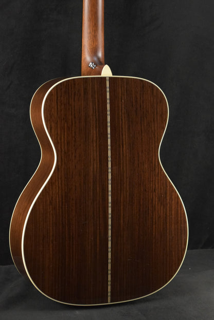 Martin OM-28E Fishman Aura VT Blend Natural