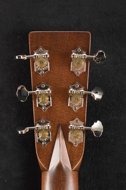 Martin OM-28E Fishman Aura VT Blend Natural