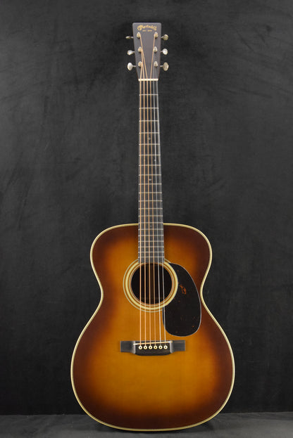 Martin Custom Shop 000-28 Authentic 1937 Stage 1 Aging Ambertone