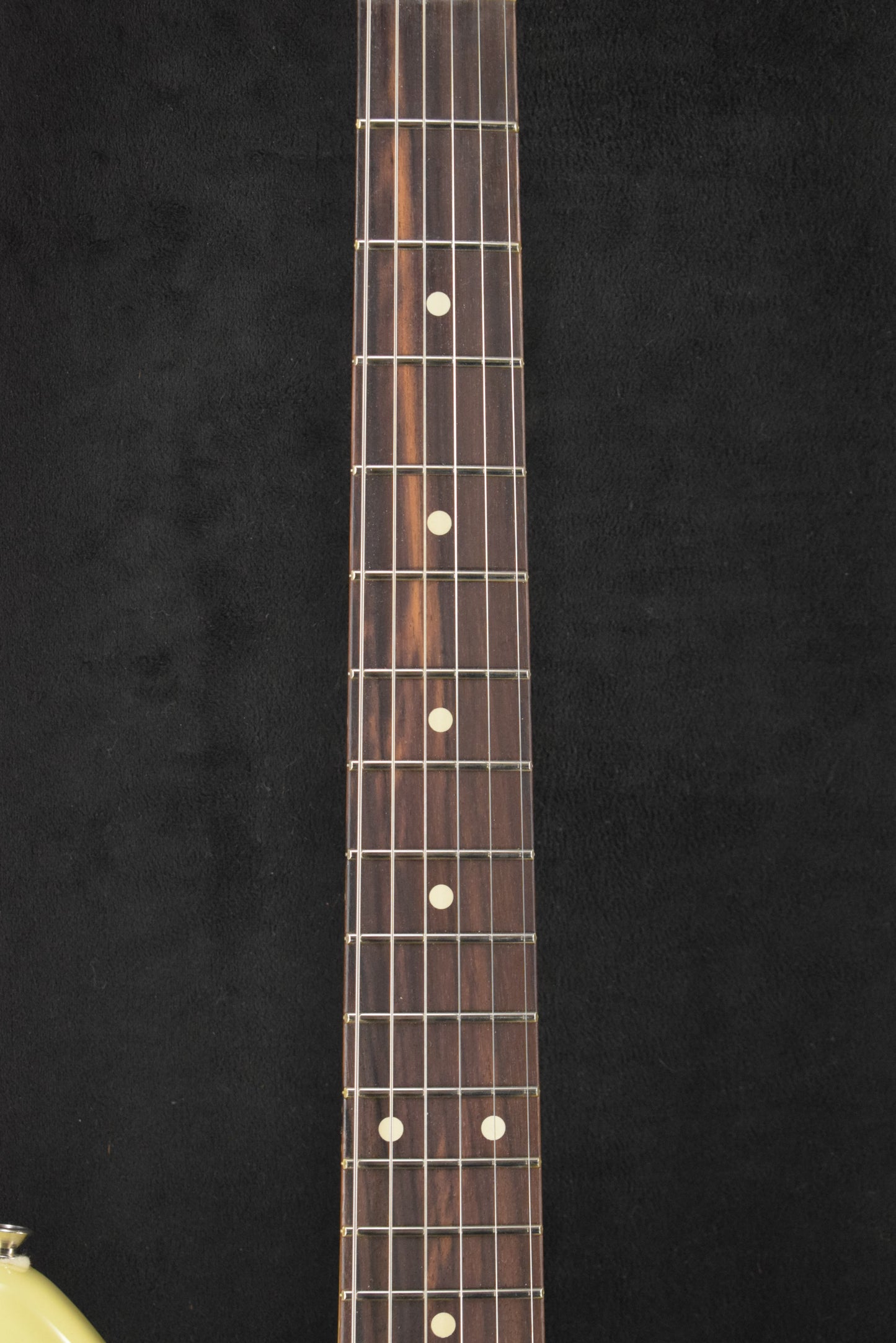 Fender Player II Jaguar Hialeah Yellow Rosewood Fingerboard