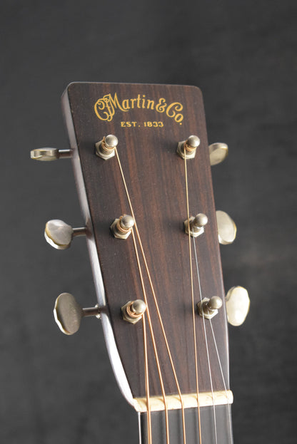 Martin Custom Shop 000-28 Authentic 1937 Stage 1 Aging Ambertone
