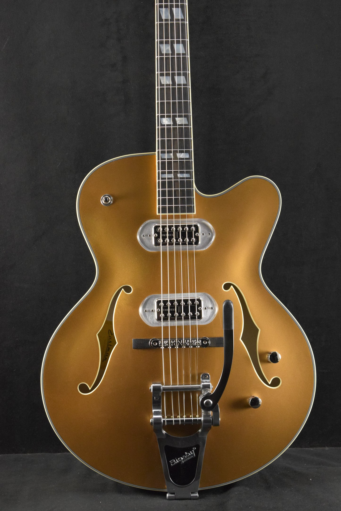Eastman T58-GD 16" Archtop Tonerider Filtertrons Bigsby Truetone Gloss Gold