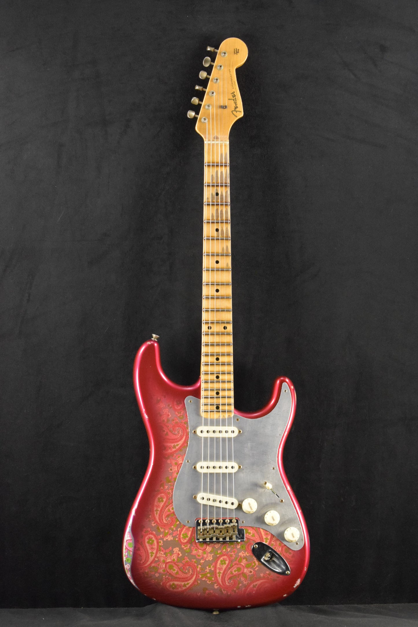 Fender Custom Shop Limited Edition El Diablo Stratocaster Aged Pink Paisley Relic