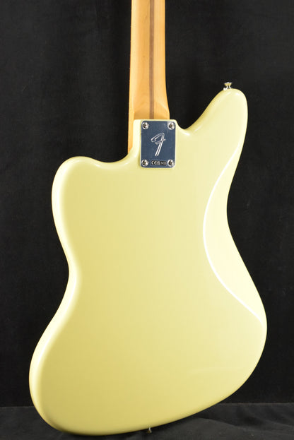 Fender Player II Jaguar Hialeah Yellow Rosewood Fingerboard