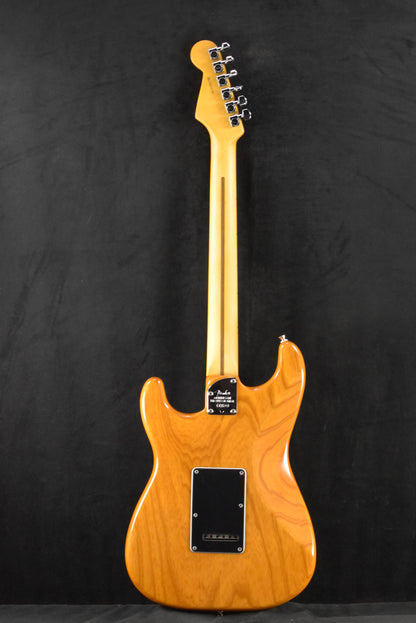 Fender American Professional Stratocaster Natural Maple Fingerboard