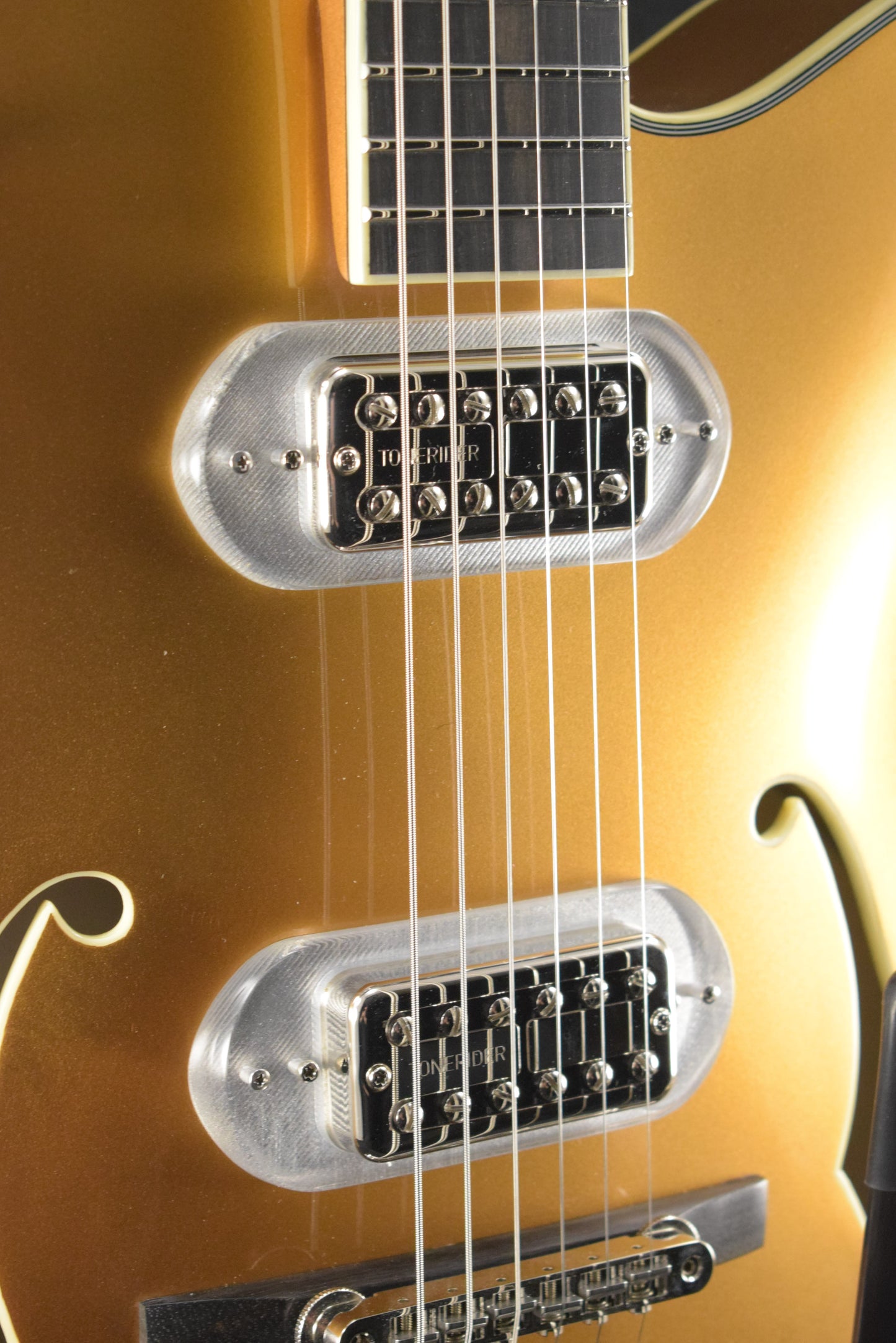 Eastman T58-GD 16" Archtop Tonerider Filtertrons Bigsby Truetone Gloss Gold