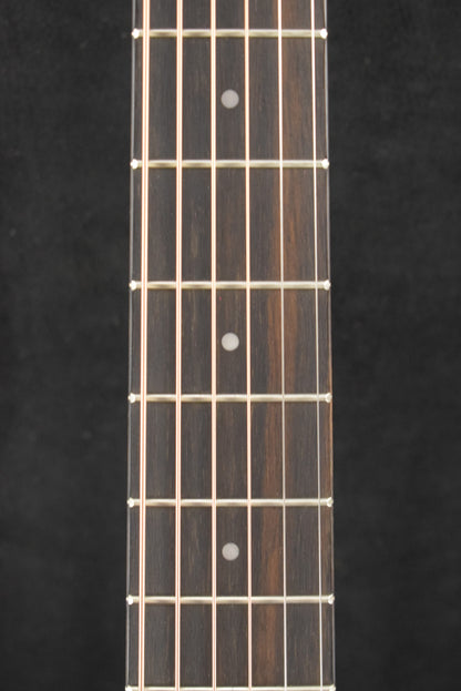 Taylor GS Mini-e Koa Plus Shaded Edge Burst