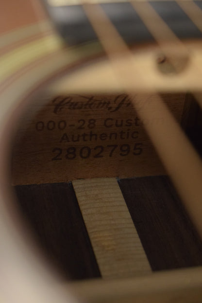 Martin Custom Shop 000-28 Authentic 1937 Stage 1 Aging Ambertone