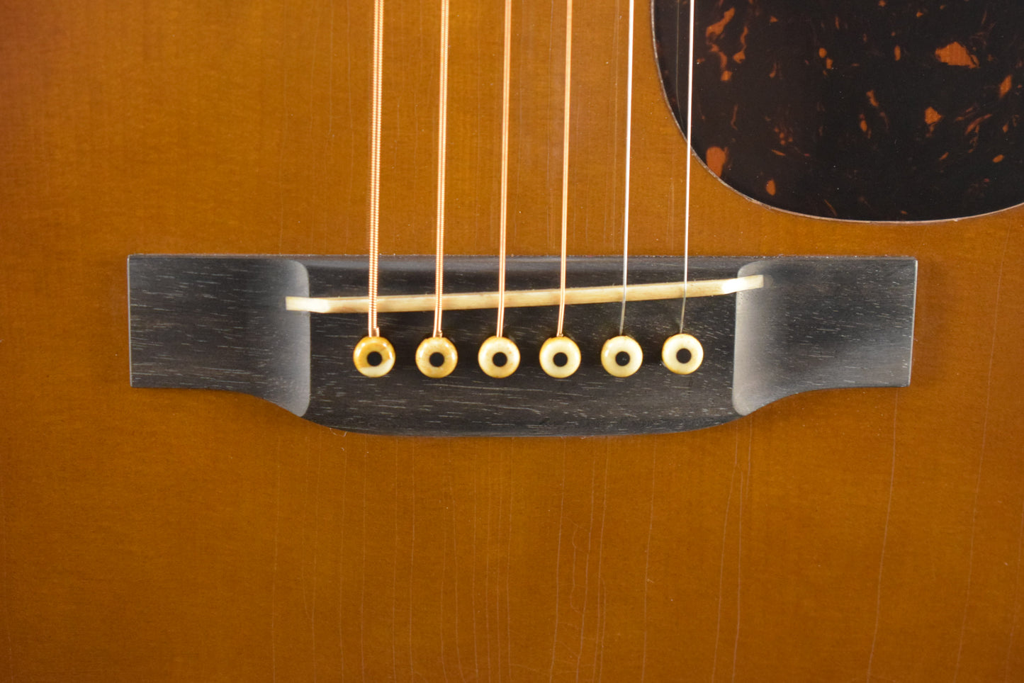Martin Custom Shop D-28 Authentic 1937 Stage 1 Aging Ambertone