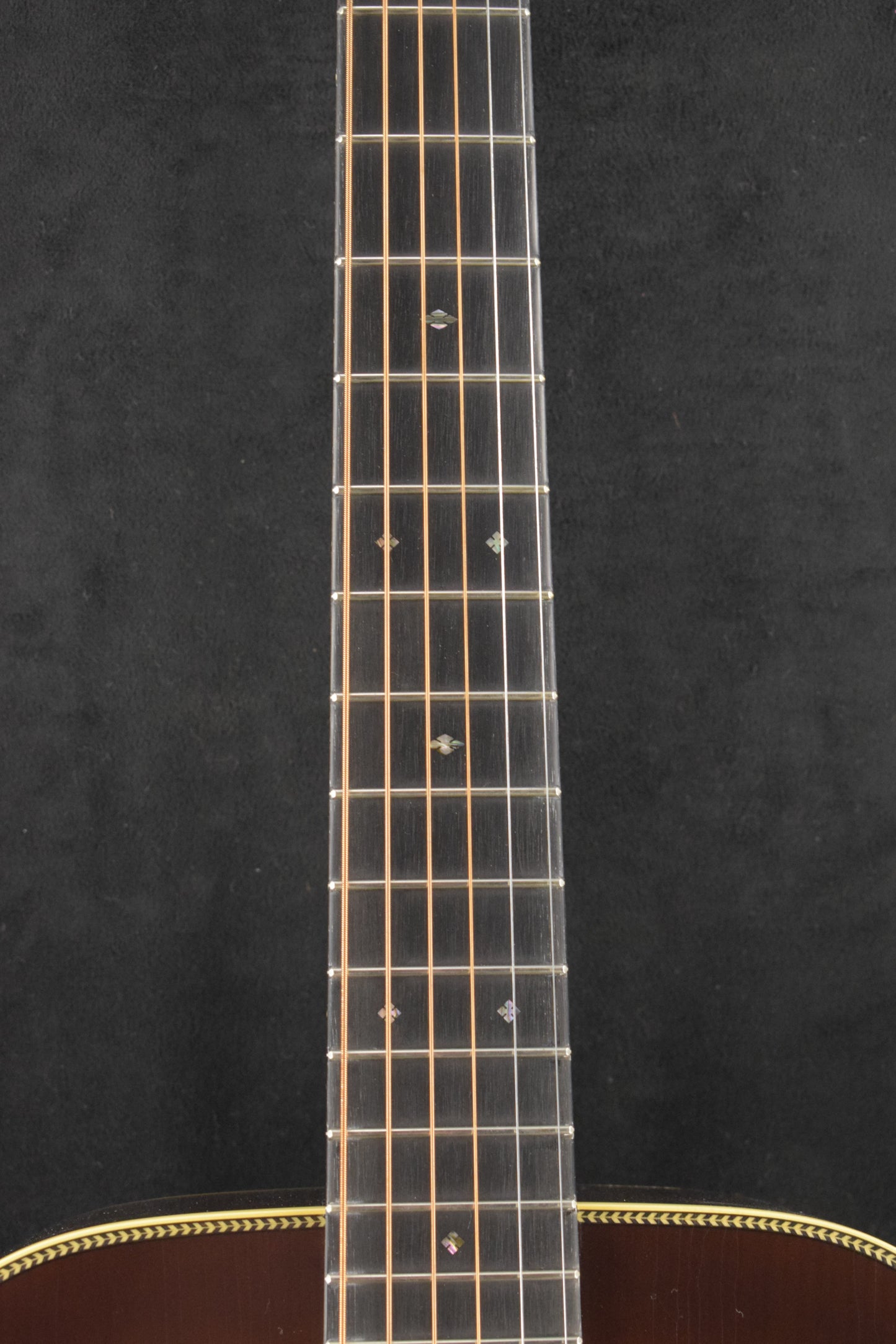 Martin Custom Shop D-28 Authentic 1937 Stage 1 Aging Ambertone