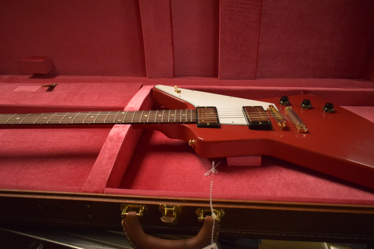Gibson Custom Shop 1958 Korina Explorer VOS Cardinal Red Gold Hardware