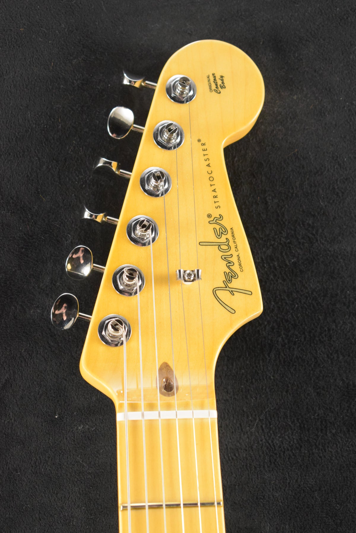 Fender Limited Edition American Professional Classic Stratocaster featuring the Fender Silent System Olympic White
