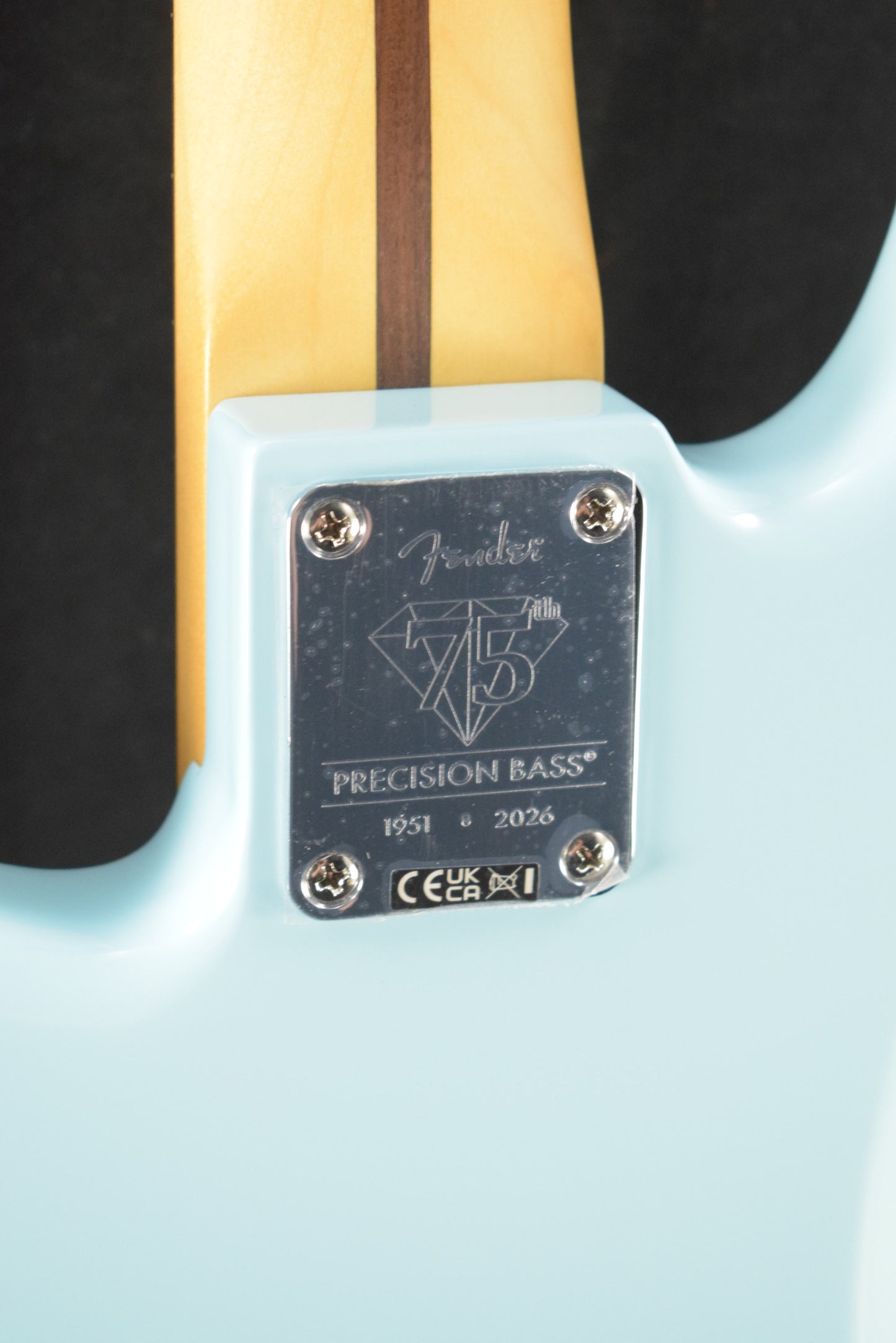 Fender 75th Anniversary Player II Precision Bass Daphne Blue Rosewood Fingerboard