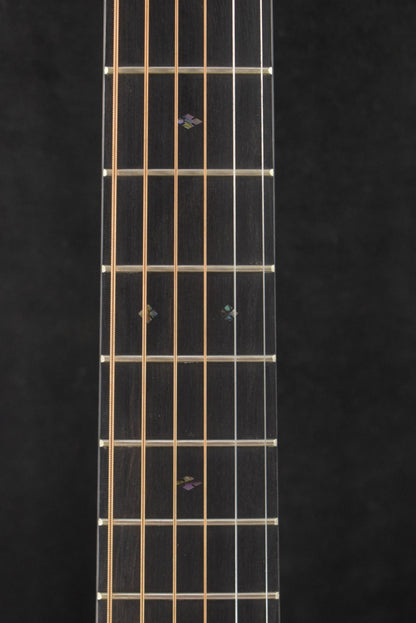 Martin D-28 Billy Strings Natural