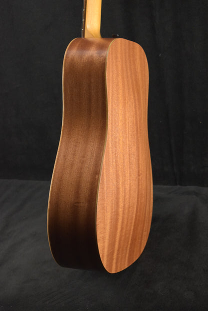 Taylor TSBTe Taylor Swift Baby Taylor Acoustic Electric