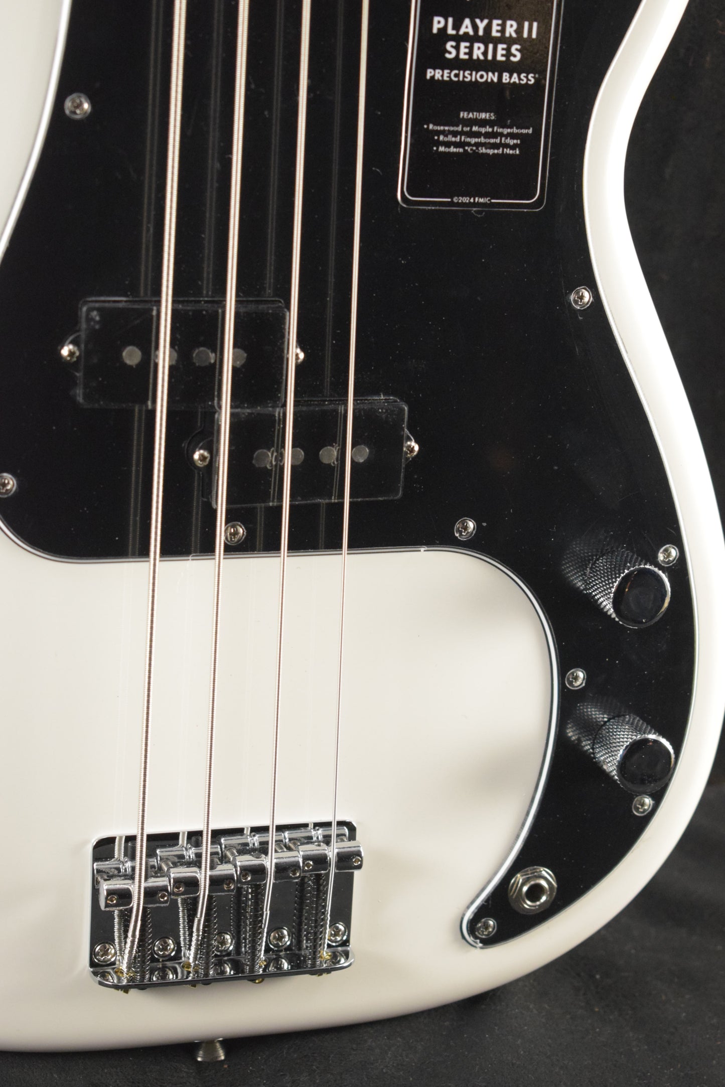 Fender Player II Precision Bass Polar White Rosewood Fingerboard