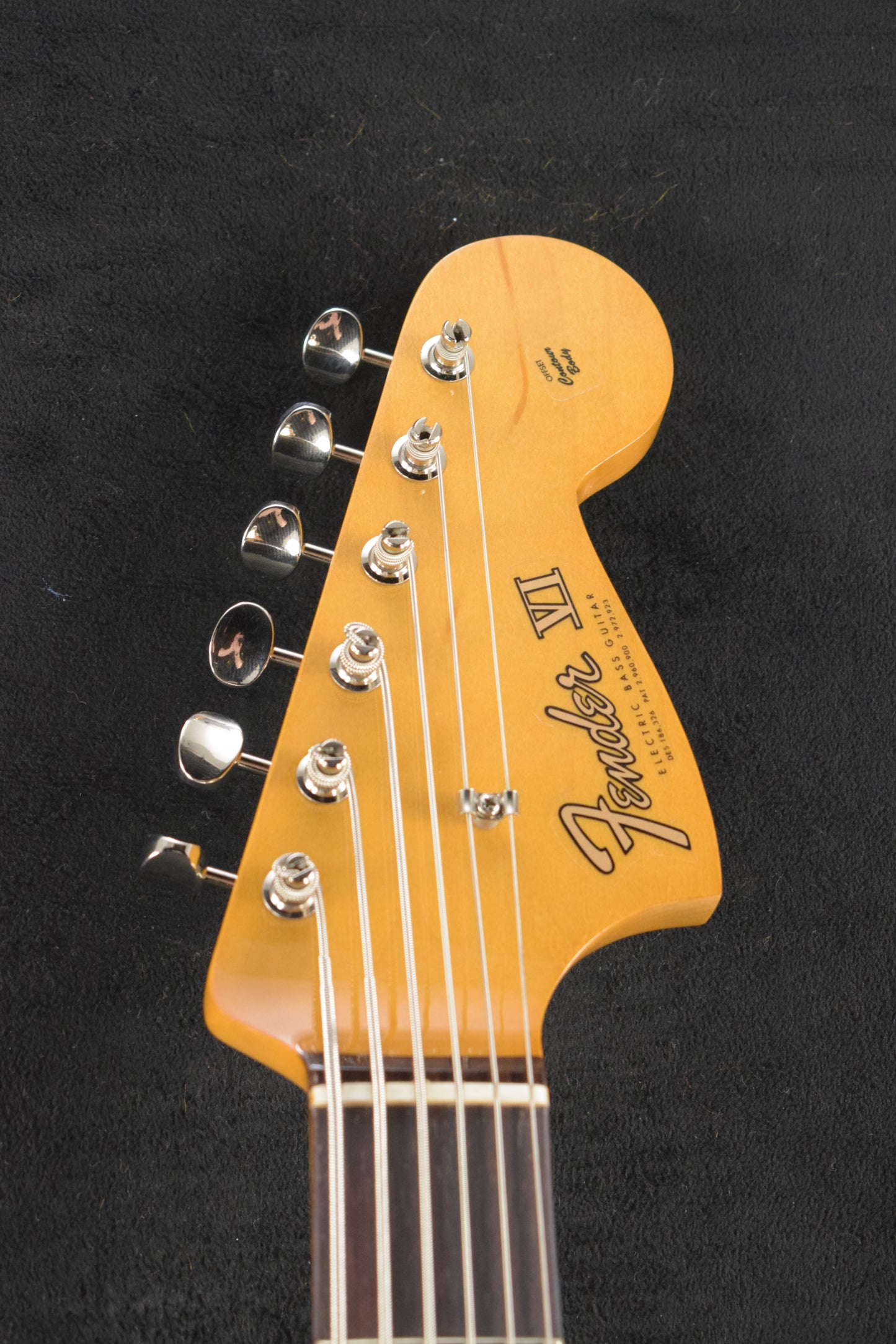 Fender Vintera III Early '60s Bass VI Olympic White Rosewood Fingerboard