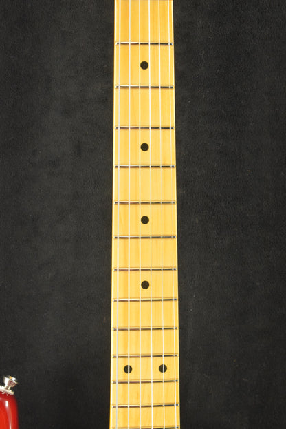 Fender American Professional Stratocaster Aged Cherry Burst Maple Fingerboard