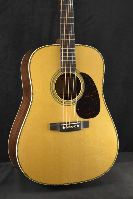 Martin D-28 Billy Strings Natural