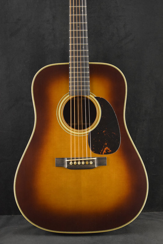 Martin Custom Shop D-28 Authentic 1937 Stage 1 Aging Ambertone