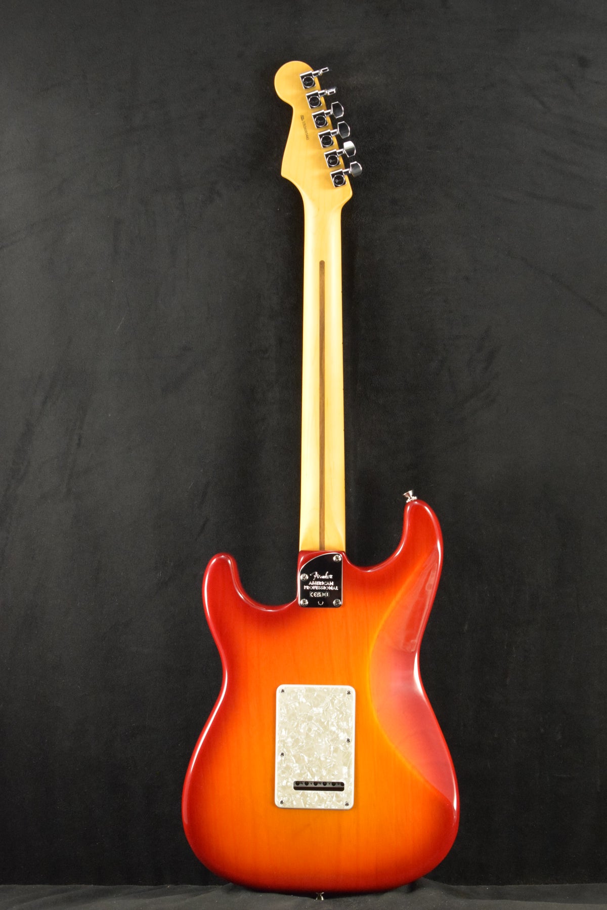 Fender American Professional Stratocaster Aged Cherry Burst Maple Fingerboard