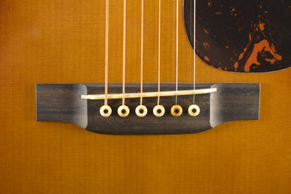 Martin Custom Shop D-28 Authentic 1937 Stage 1 Aging Ambertone