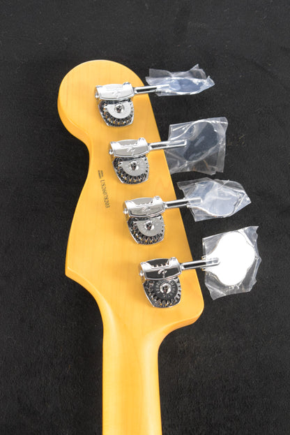 Fender American Professional Jazz Bass 3-Color Sunburst Maple Fingerboard