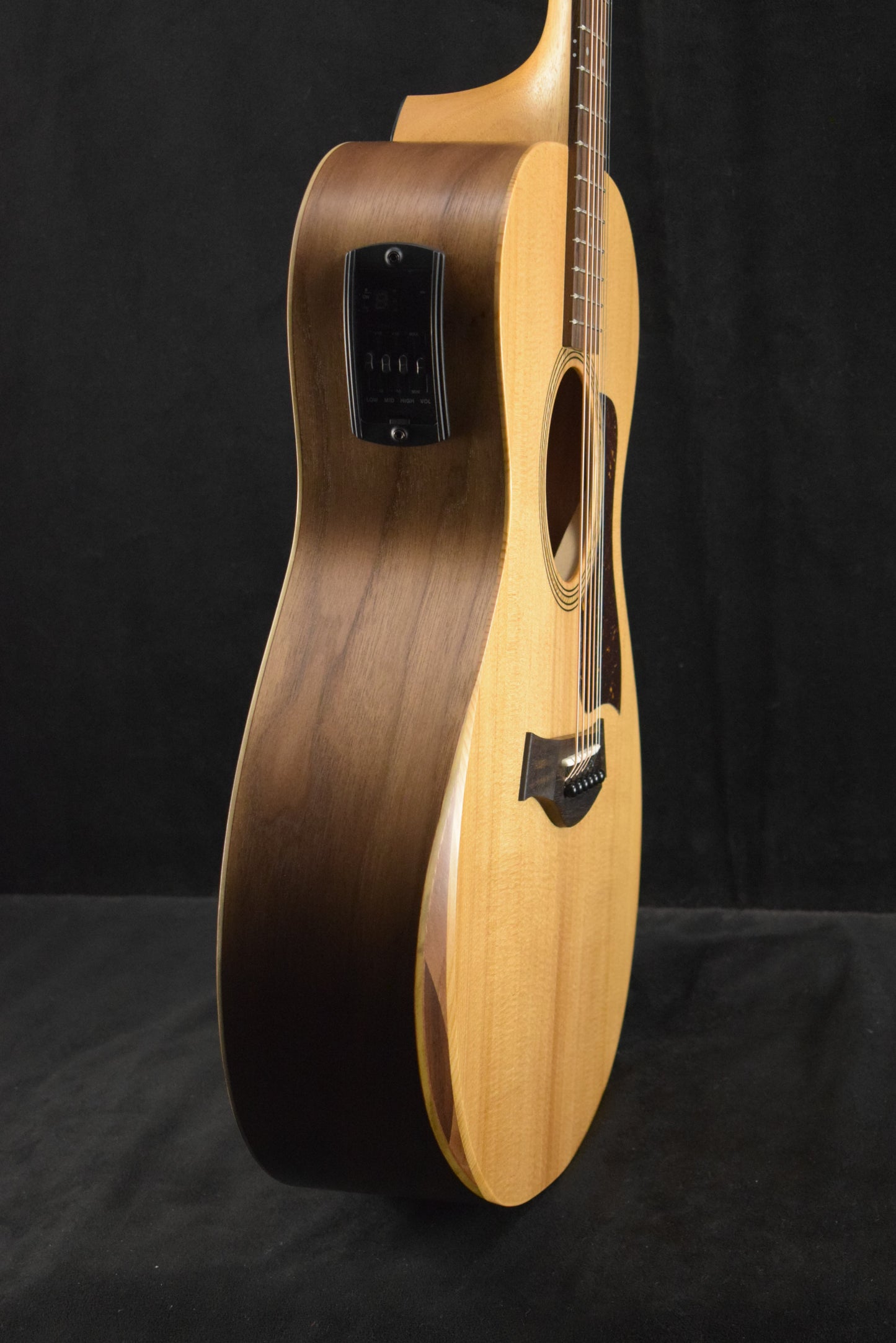 Taylor Academy 12e Natural