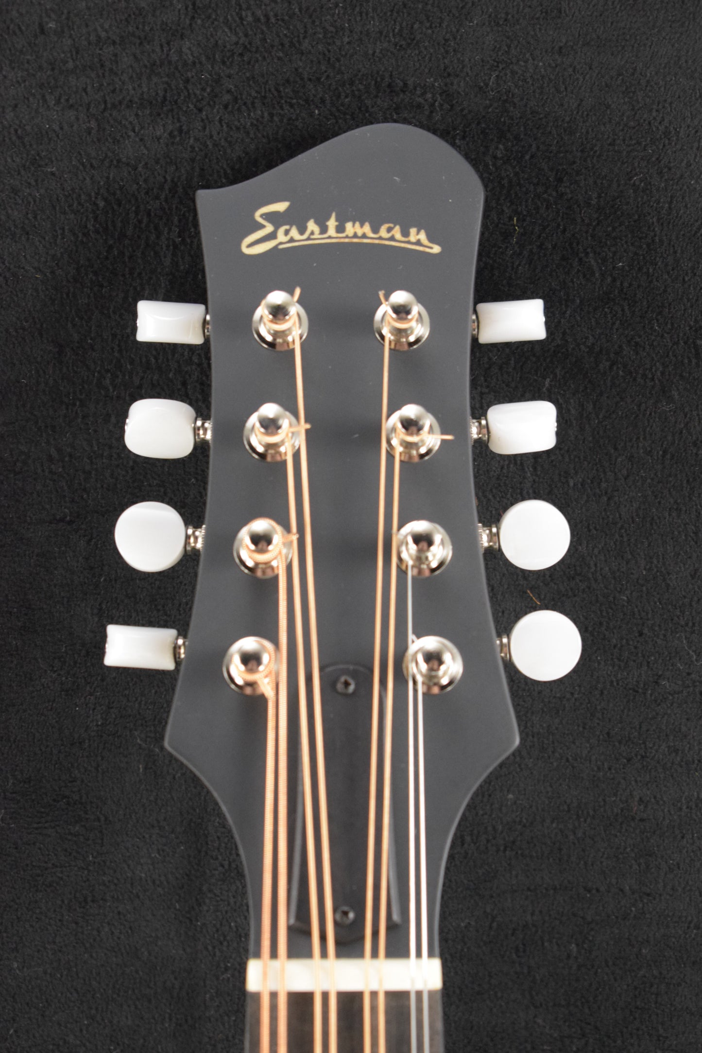 Eastman MDO305 A-Style F-Hole Octave Mandolin Classic Satin Finish