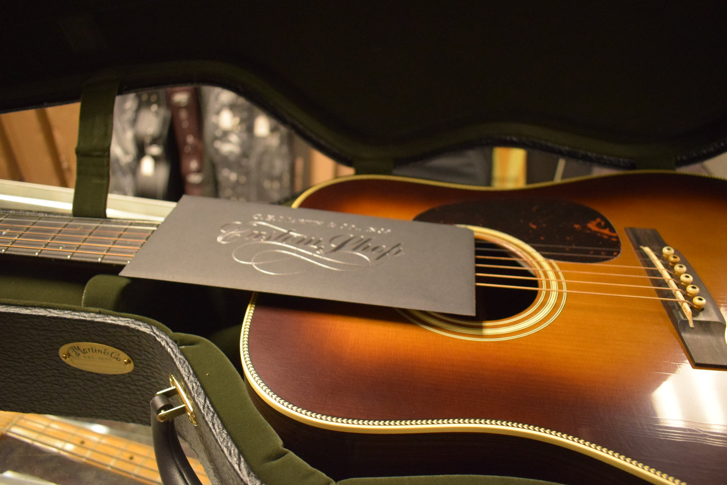 Martin Custom Shop D-28 Authentic 1937 Stage 1 Aging Ambertone
