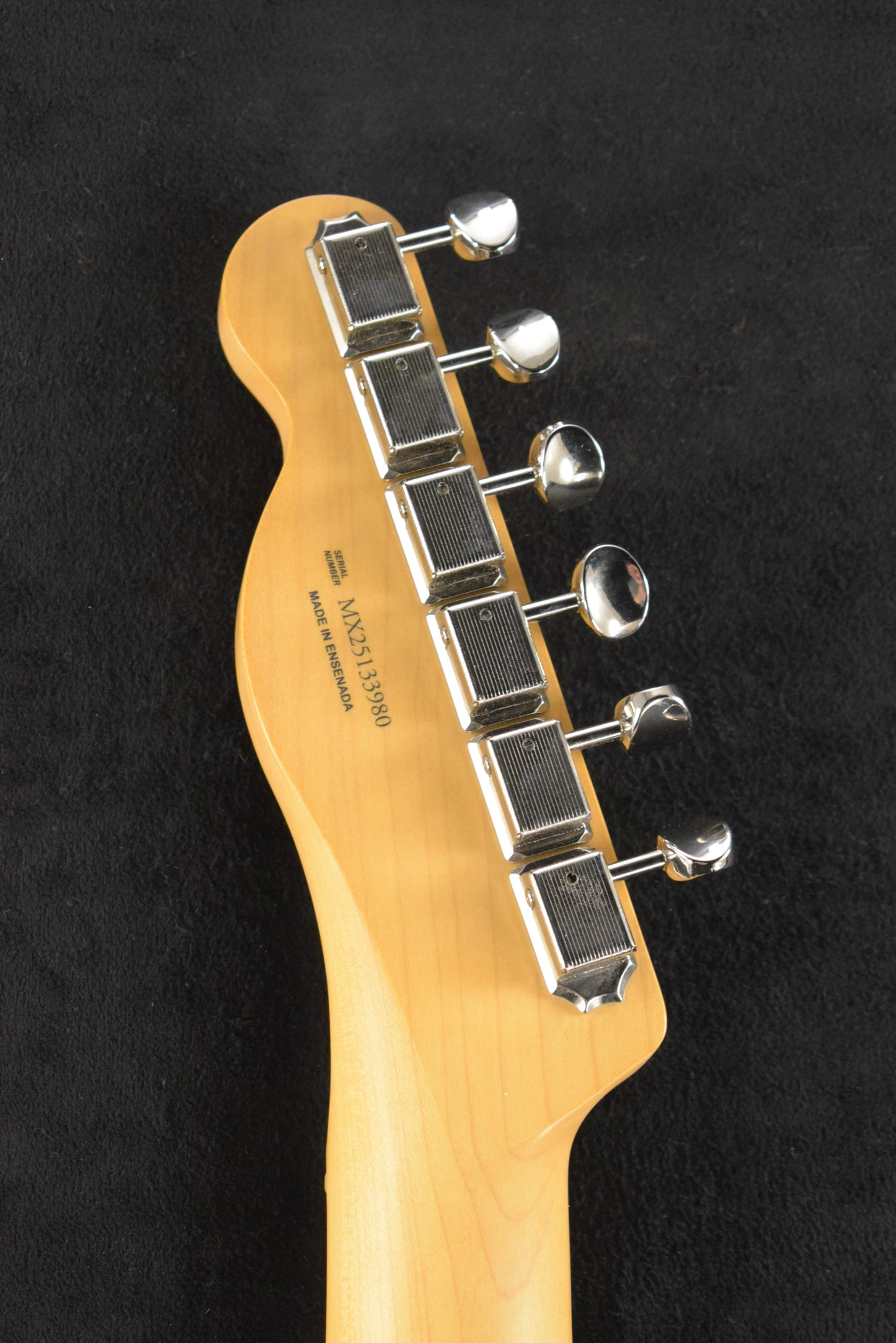 Fender Player II Telecaster HH Hialeah Yellow Maple Fingerboard